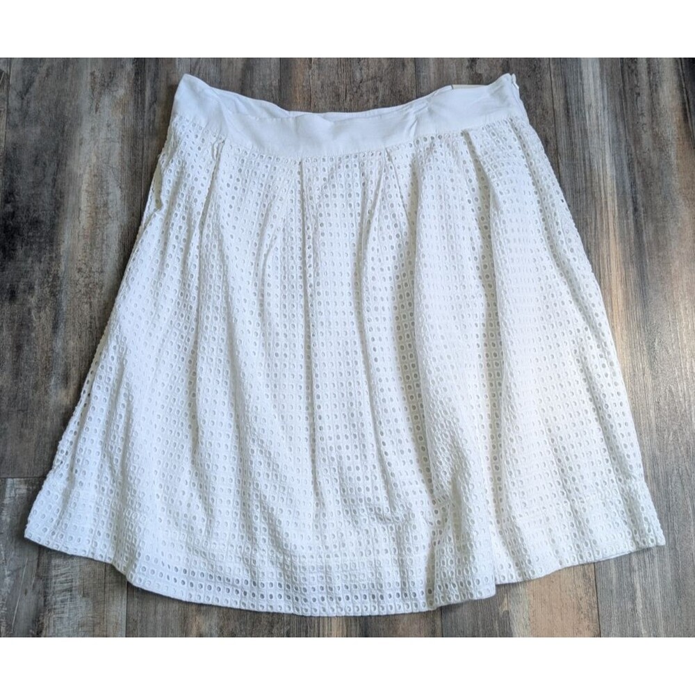 NWT G.H. Bass & Co. Skirt White Eyelet Trim Hem Size 16 New 100% Cotton Knee $70